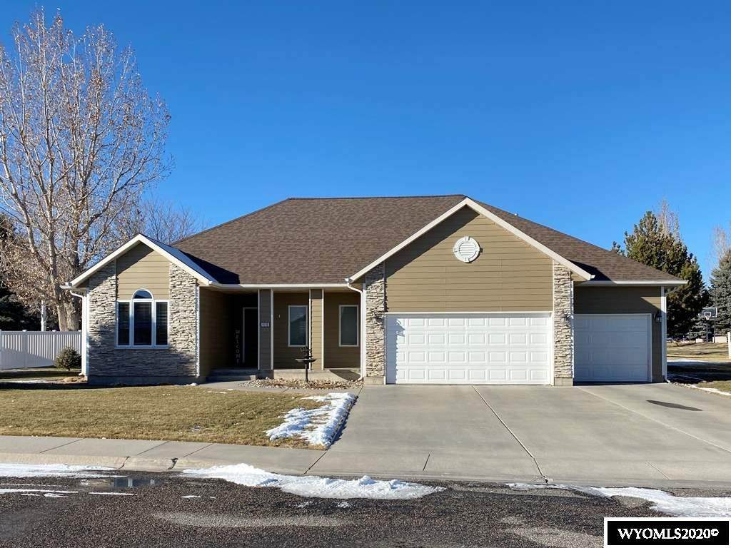 4110 Westchester Circle - Photo 1