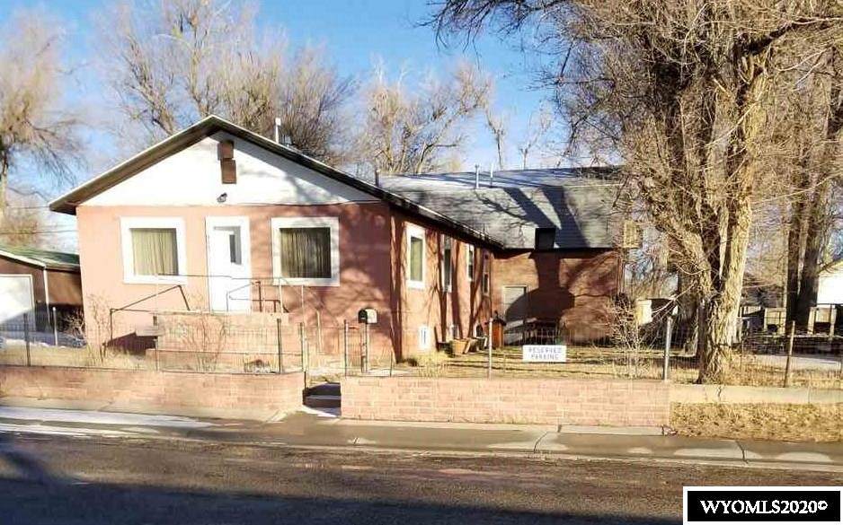 925 Park - Photo 1