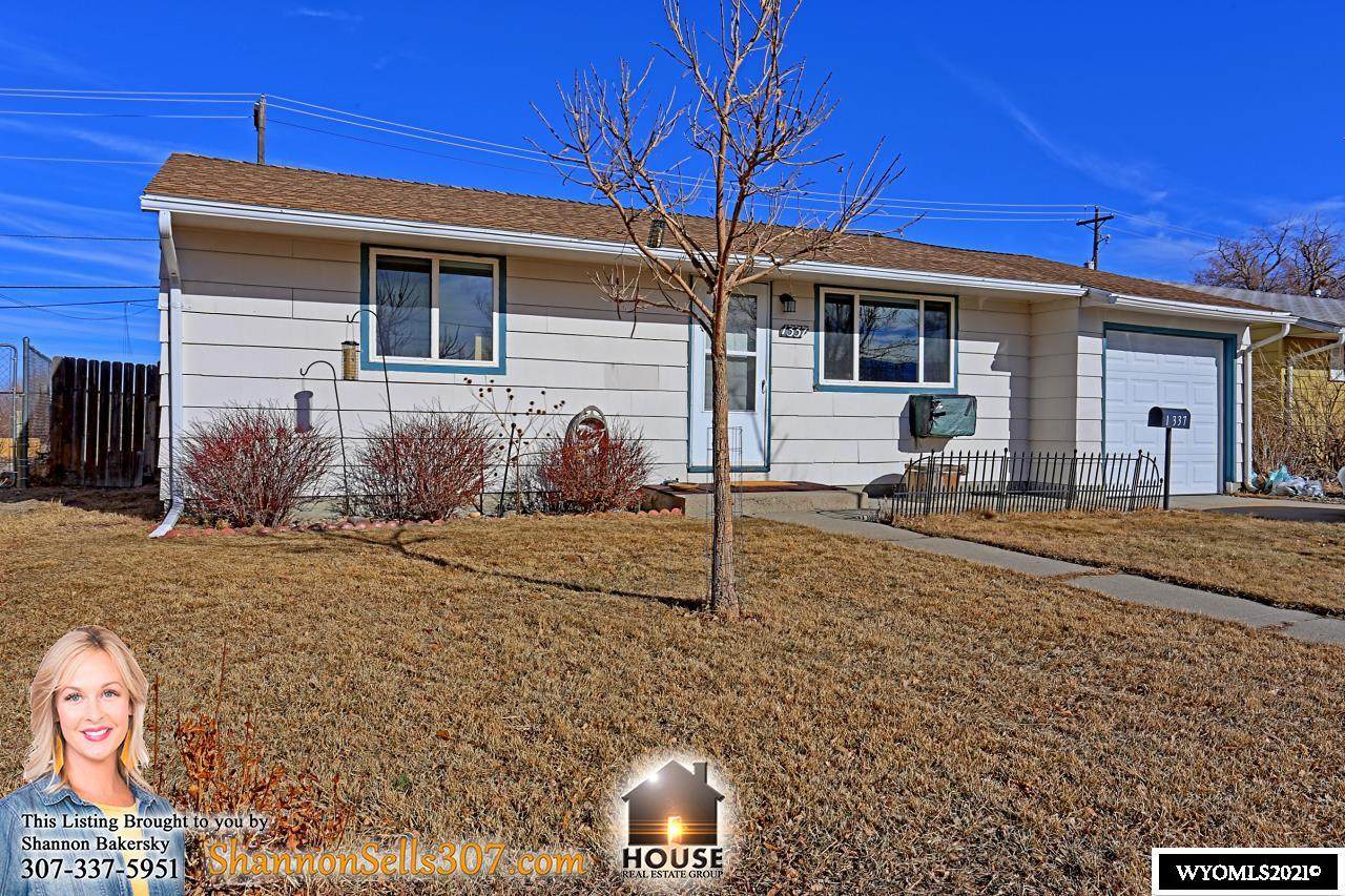 1337 Sheridan Dr. - Photo 1