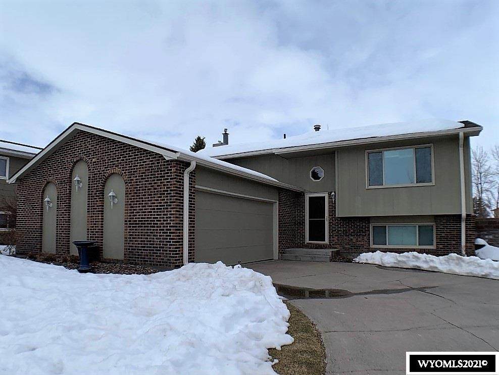 25 14th Street - Photo 1