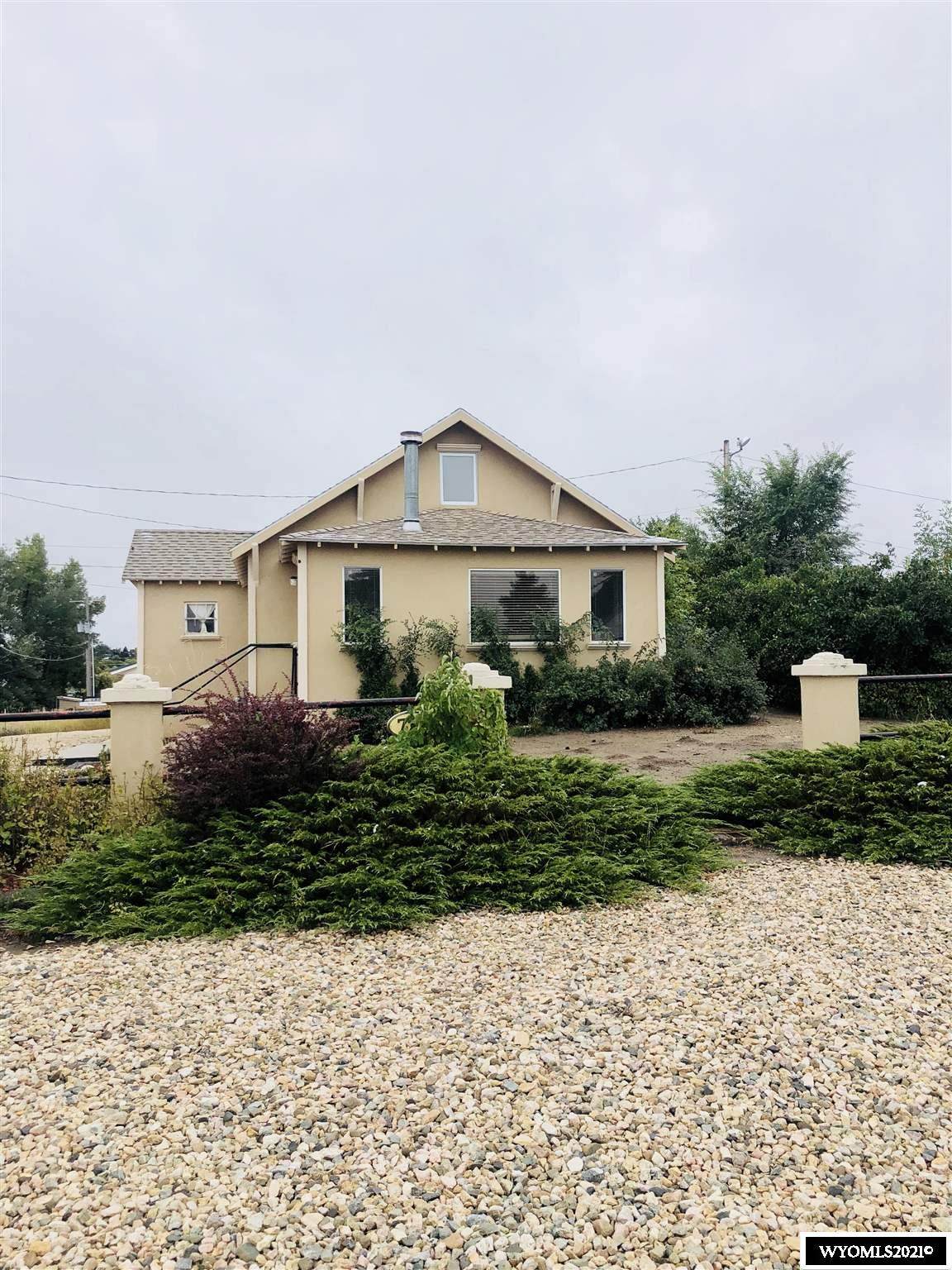 729 Fort Street - Photo 1