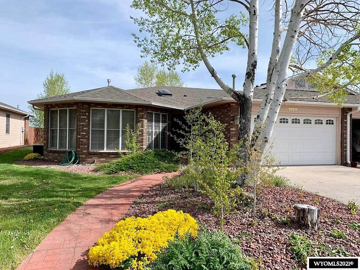 2150 Johnston Avenue - Photo 1