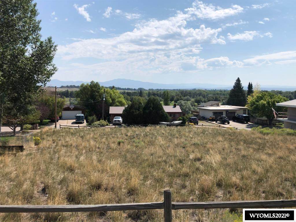 904 Cliff Drive - Photo 1