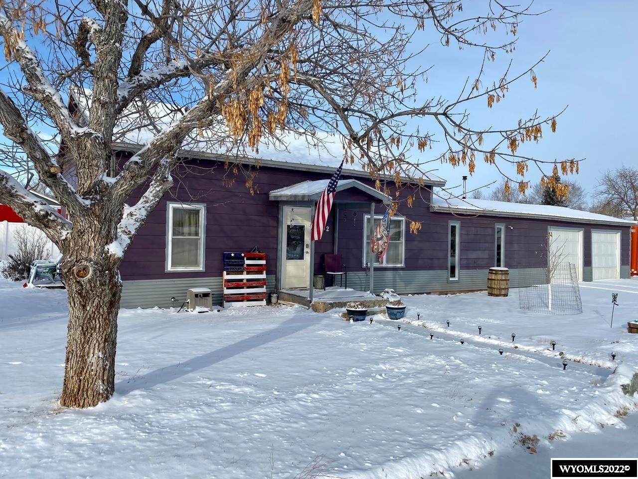 412 11th Street - Photo 1
