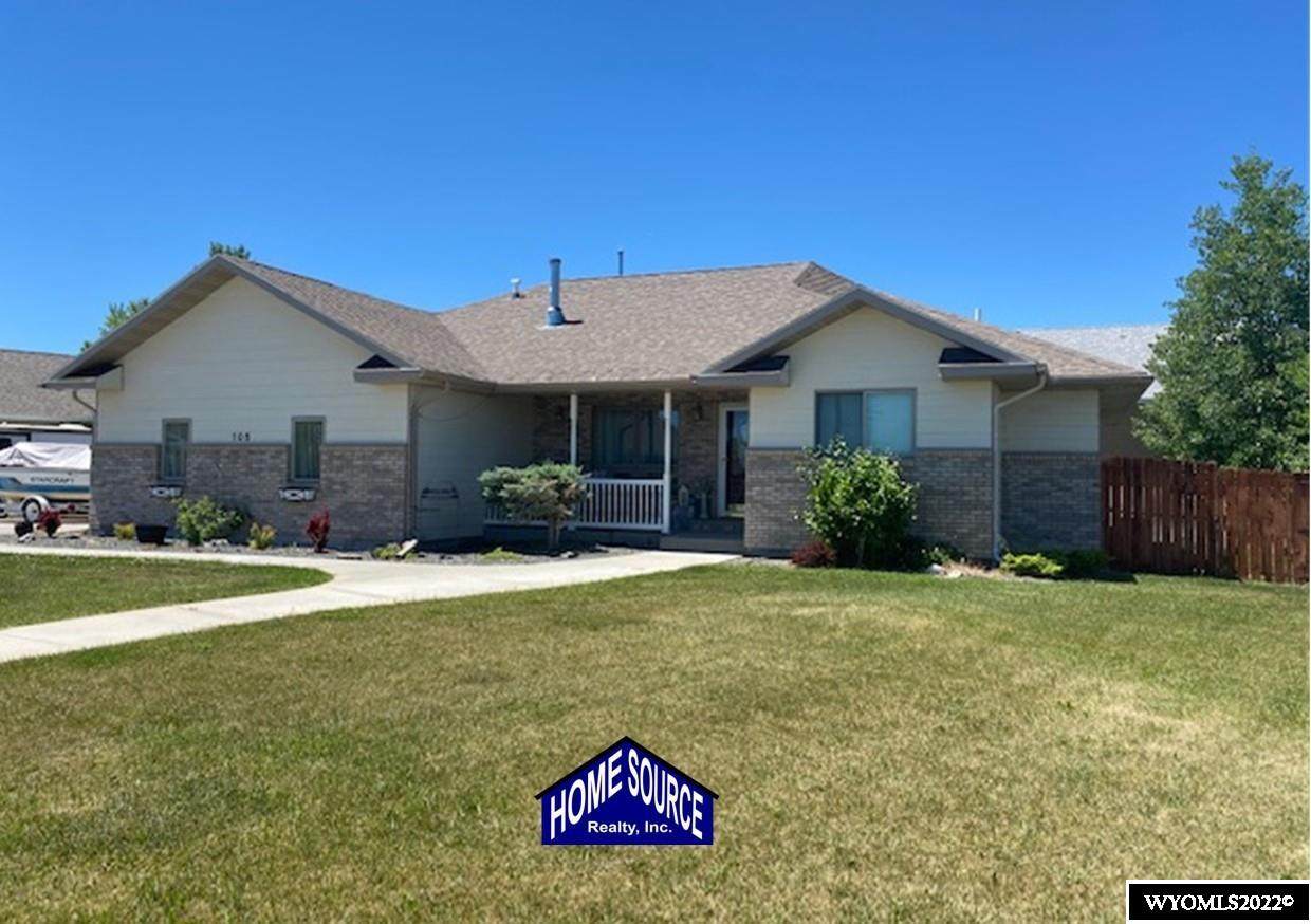 105 Baldwin Drive - Photo 1
