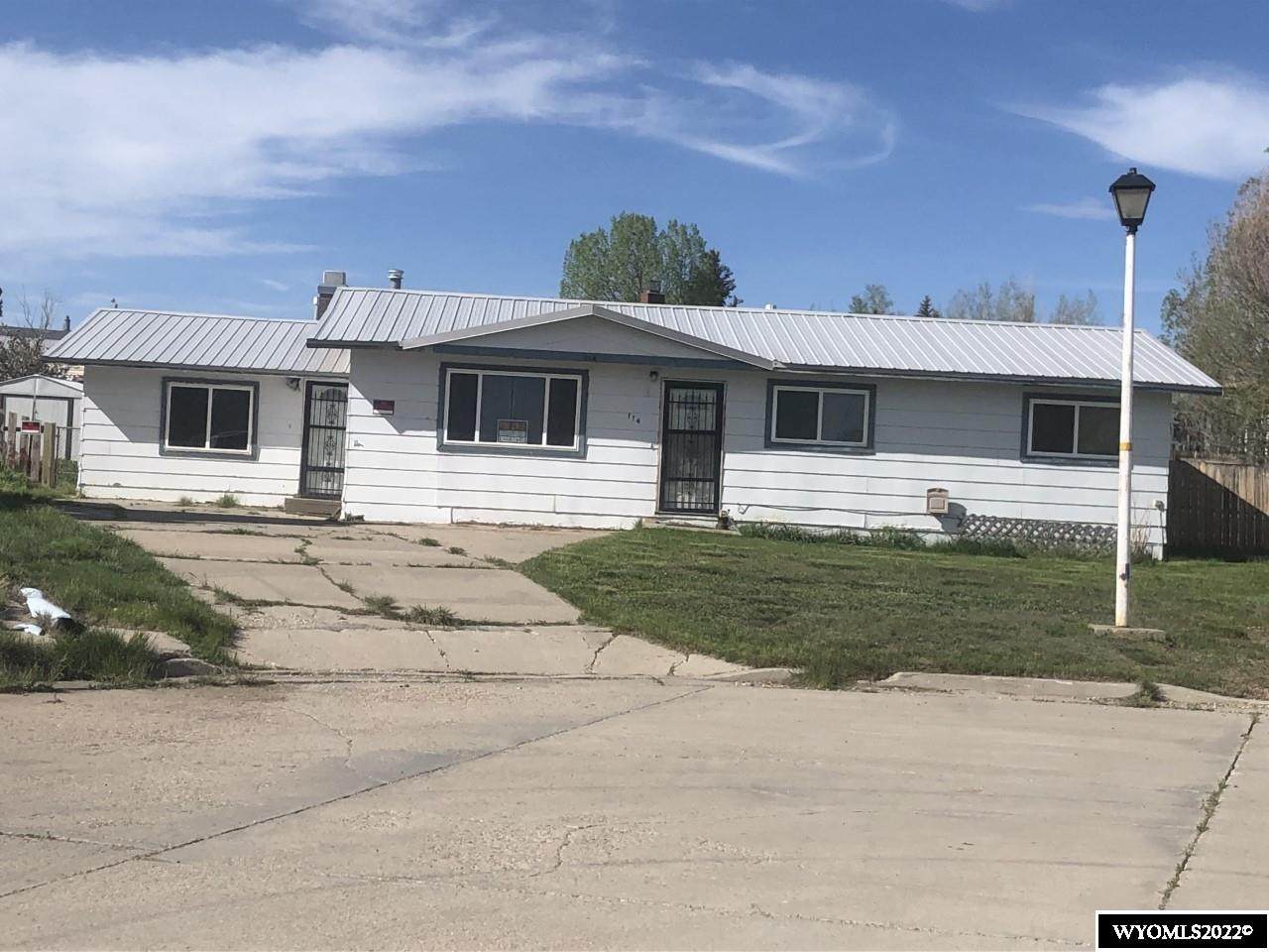 114 Mountain View Court - Photo 1