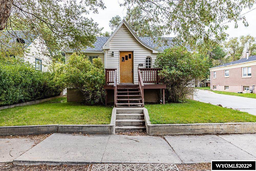 712 D Street - Photo 1