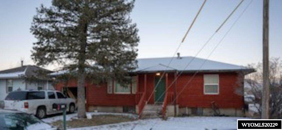 271 Logan Street - Photo 1