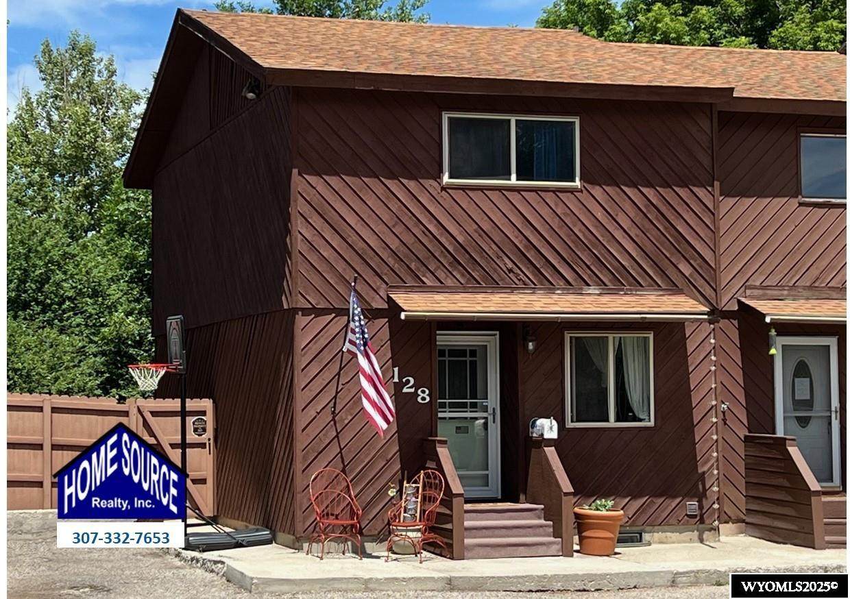128 Sweetwater Street - Photo 1