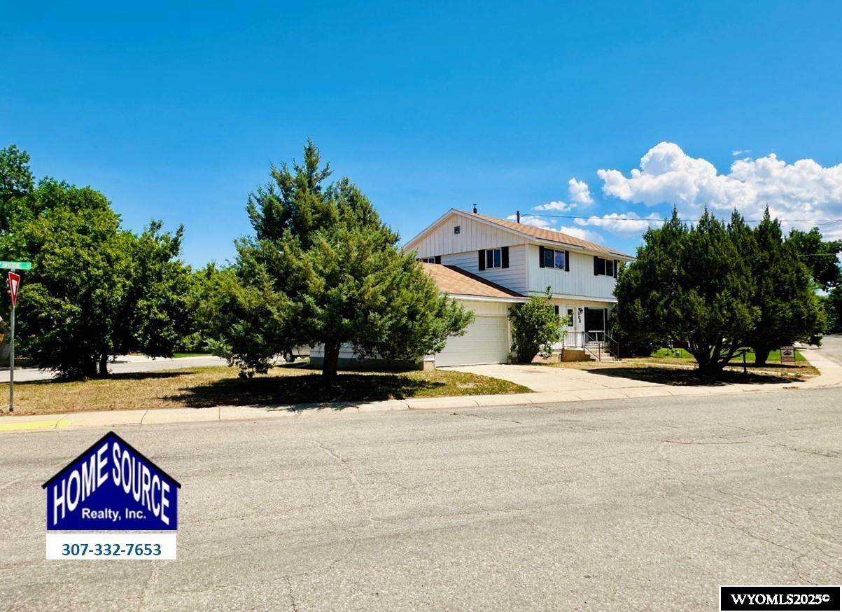 608 Brodie Street - Photo 1