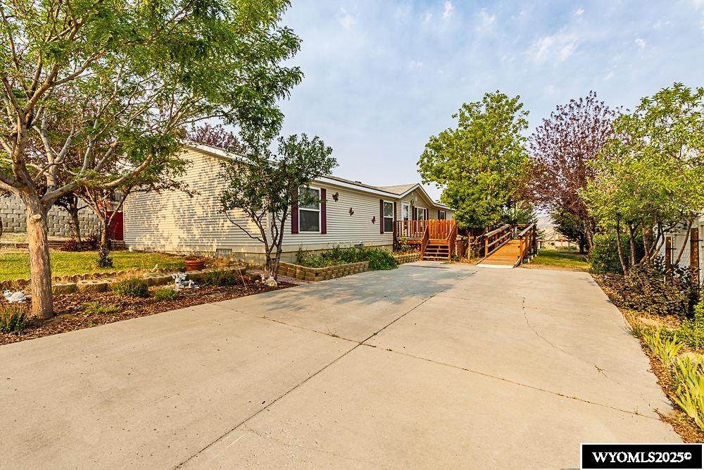 820 Maple St Street - Photo 1