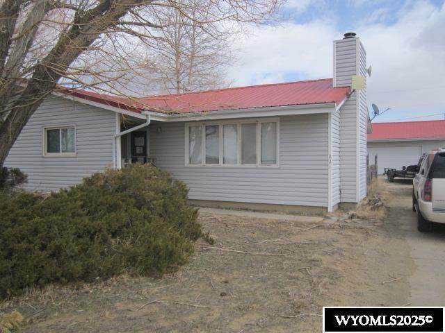 821 Maple St. - Photo 1