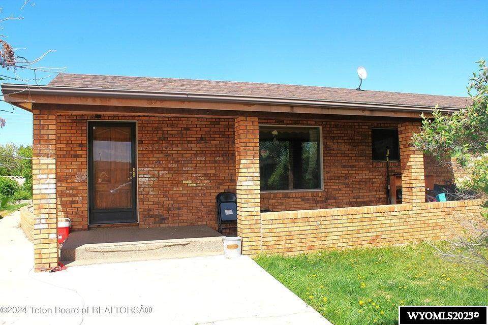 203 Winkleman Avenue - Photo 1