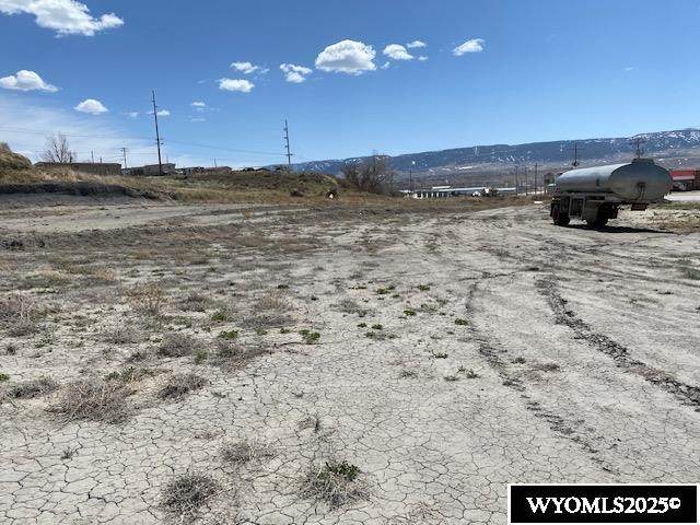 https://bt-photos.global.ssl.fastly.net/wyoming/orig_boomver_1_20255267-2.jpg