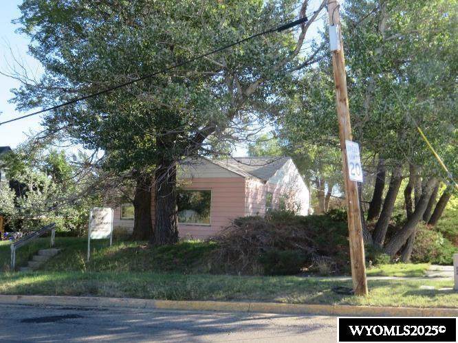 337 Conwell Street - Photo 1