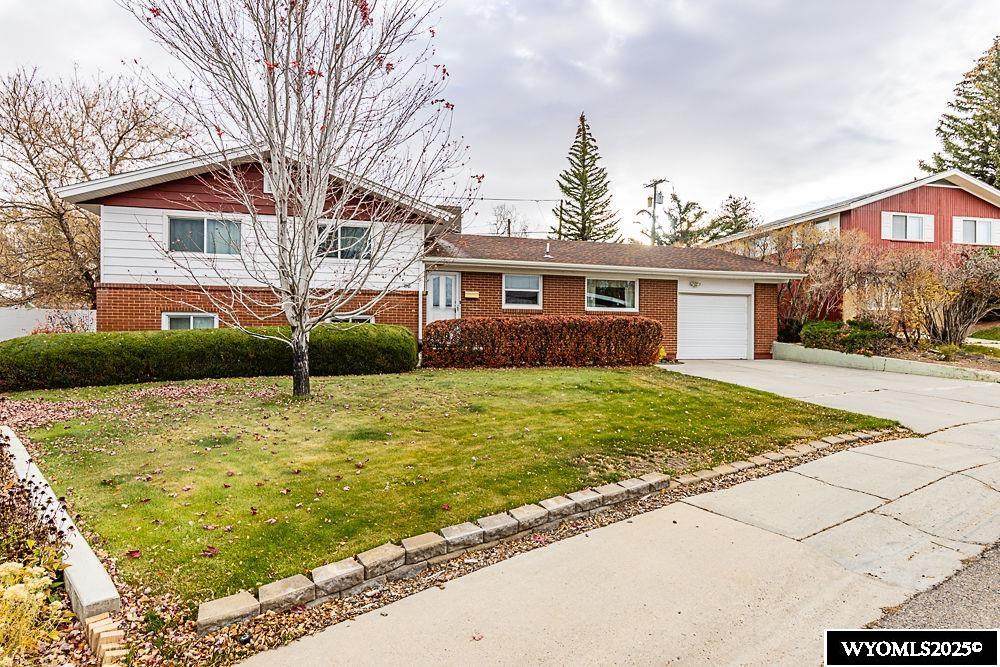 1945 Opal Street - Photo 1