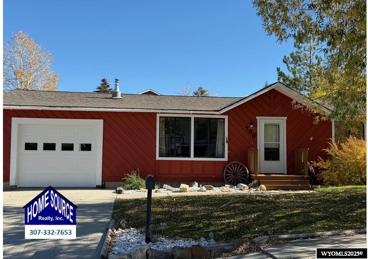 796 Welch Boulevard - Photo 1