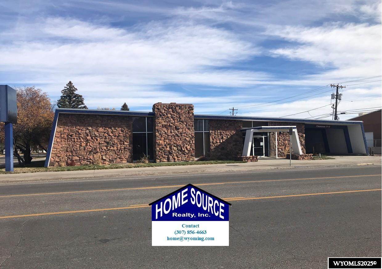 215 Broadway Avenue - Photo 1