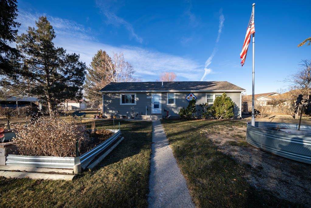 420 9th Street West St - Photo 1