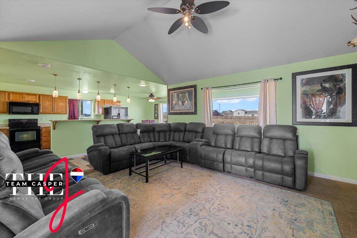 https://bt-photos.global.ssl.fastly.net/wyoming/orig_boomver_1_20260593-2.jpg