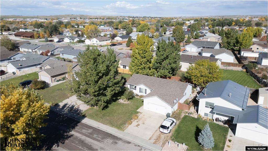 208 Bow St - Photo 1