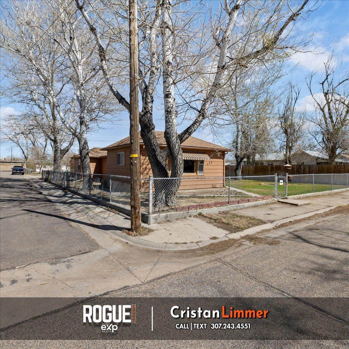 https://bt-photos.global.ssl.fastly.net/wyoming/orig_boomver_1_20261584-2.jpg