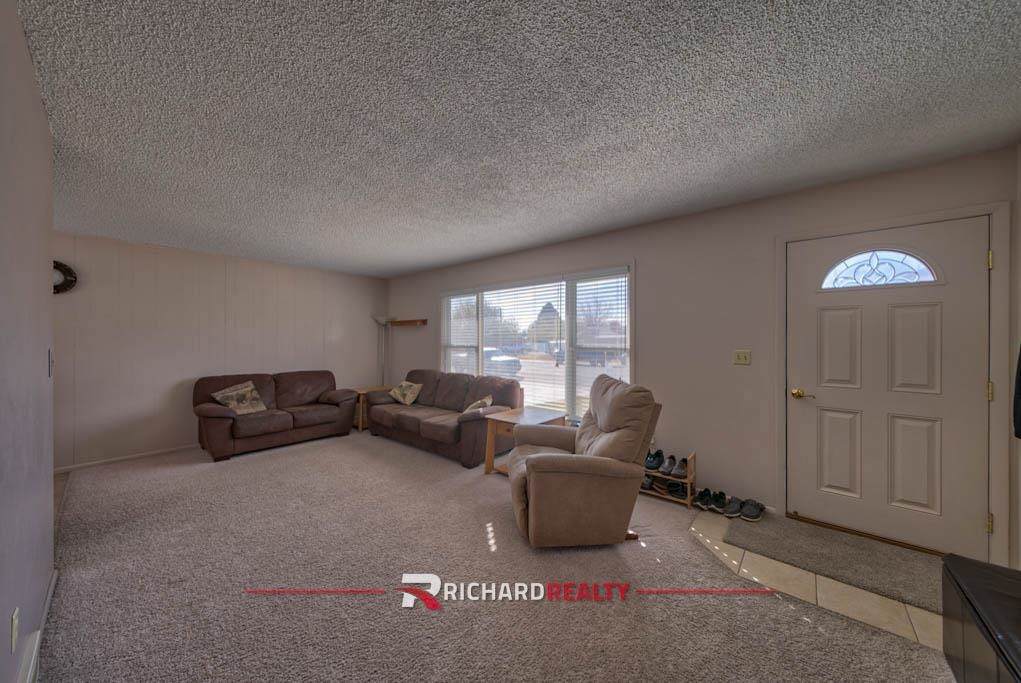 https://bt-photos.global.ssl.fastly.net/wyoming/orig_boomver_2_20261722-2.jpg