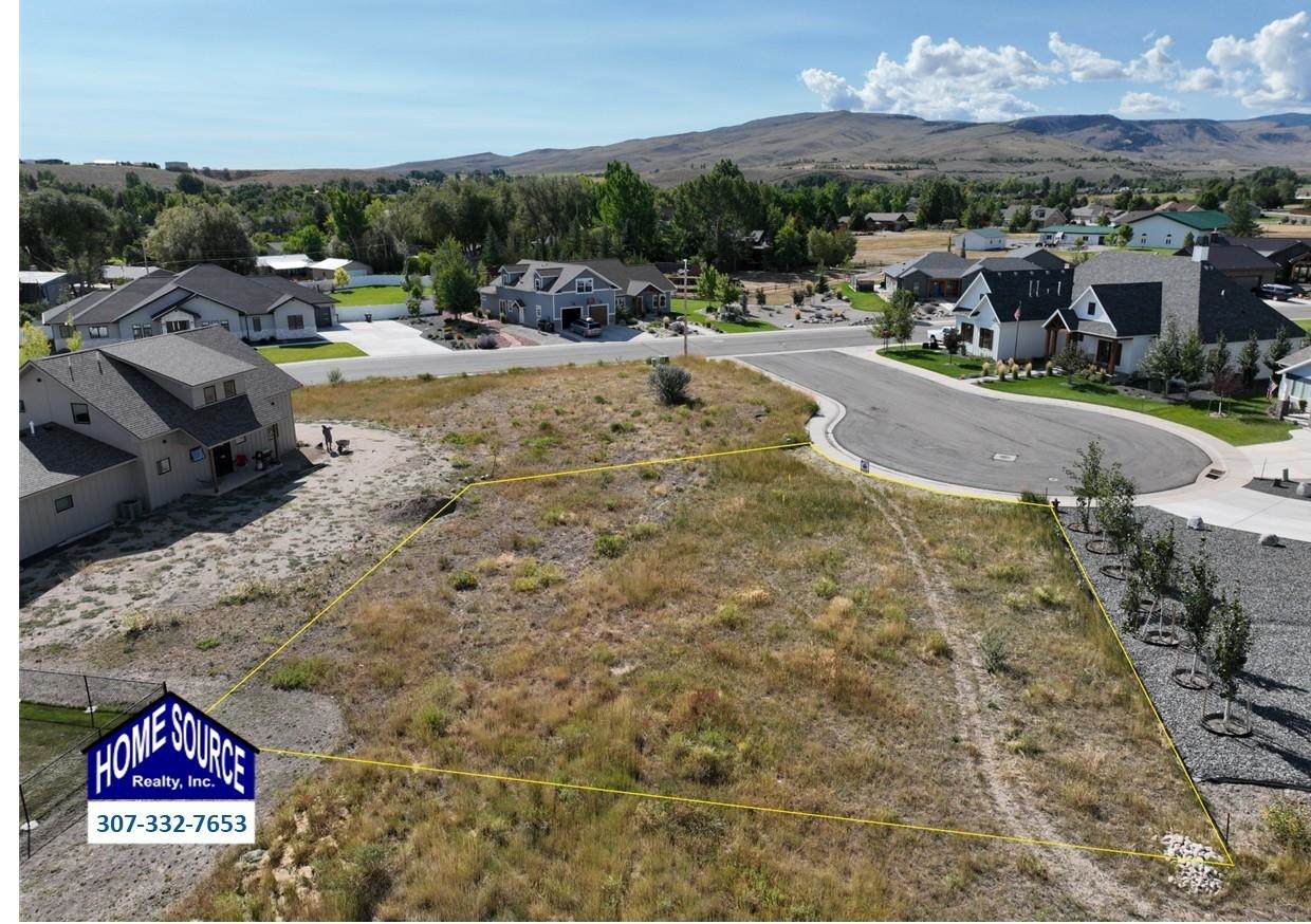 120 Roaring Fork Road - Photo 1