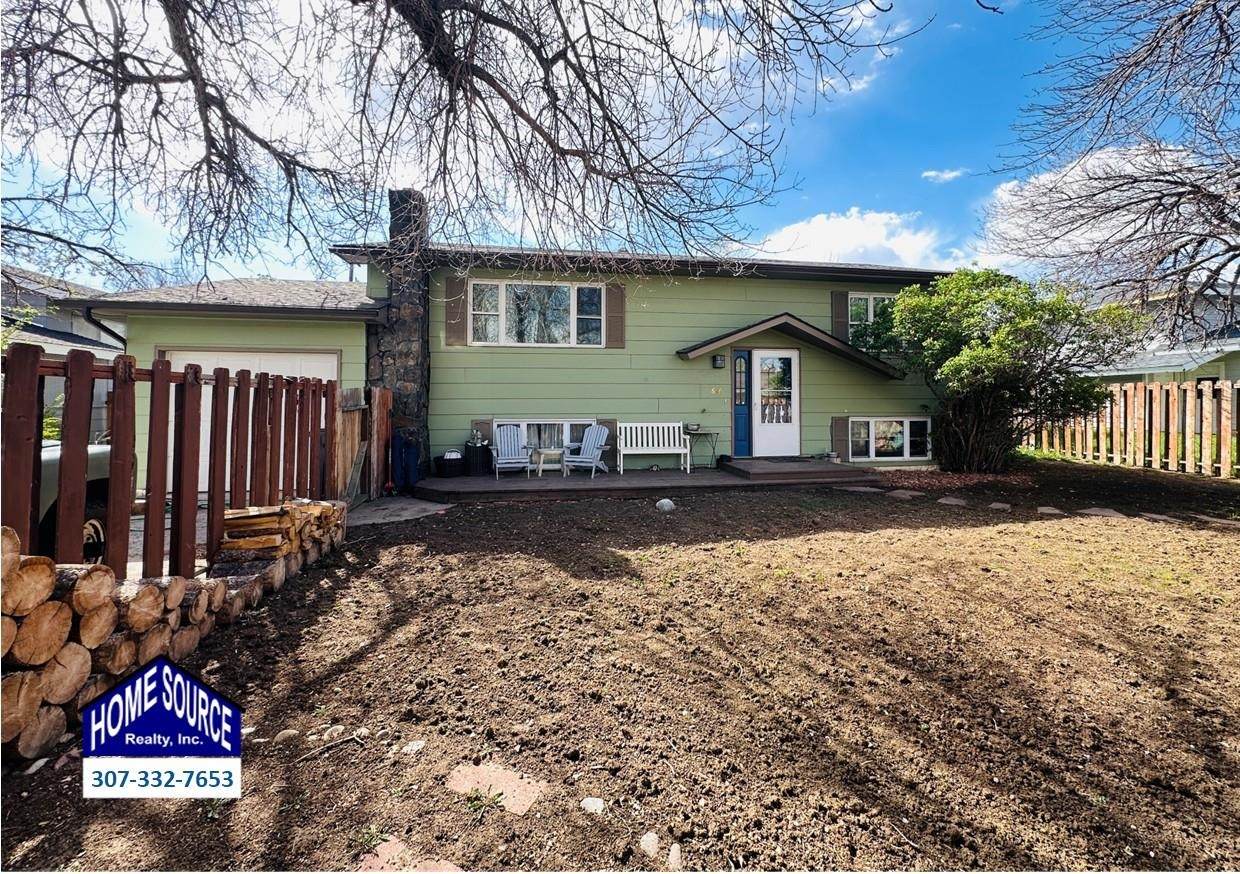 846 7th Street - Photo 1
