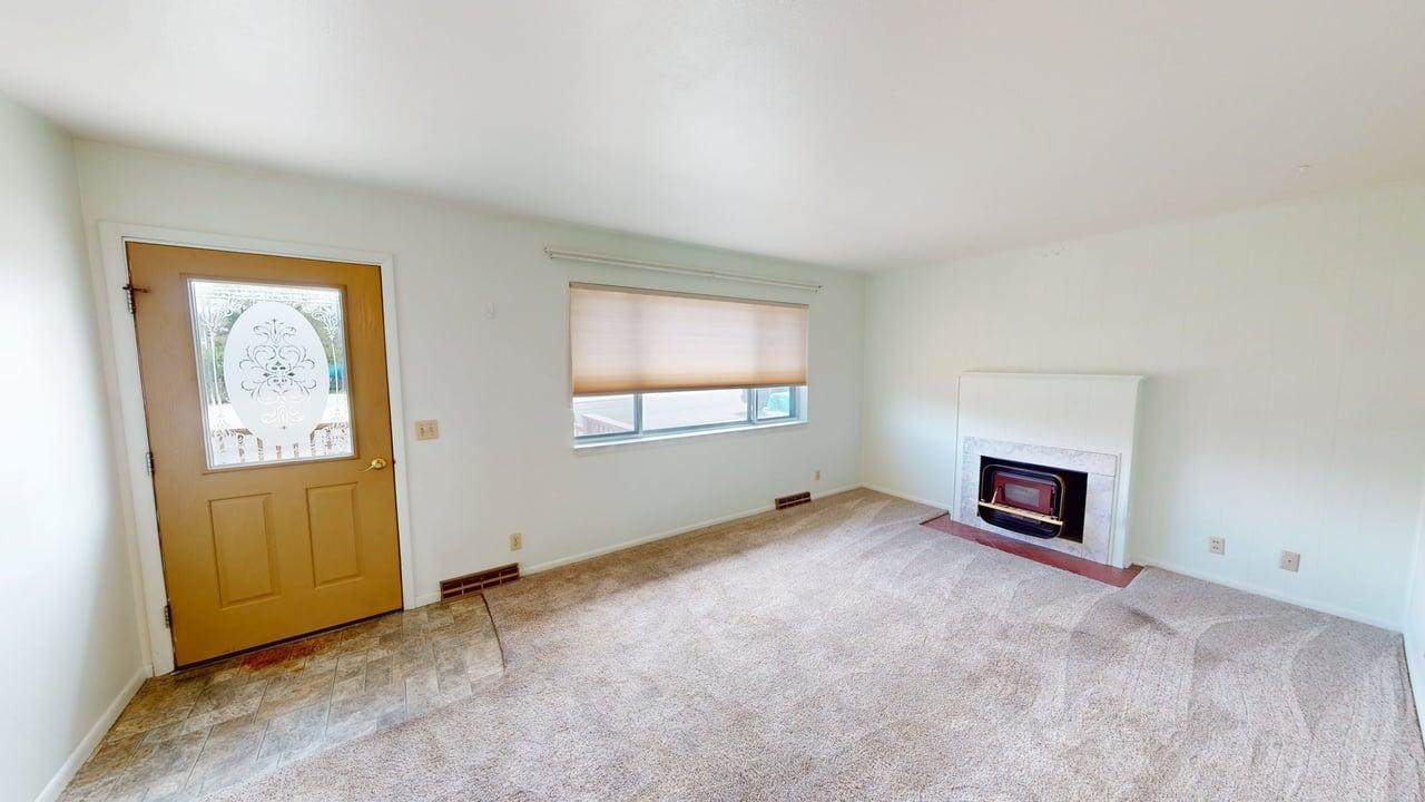 https://bt-photos.global.ssl.fastly.net/wyoming/orig_boomver_1_20262441-2.jpg
