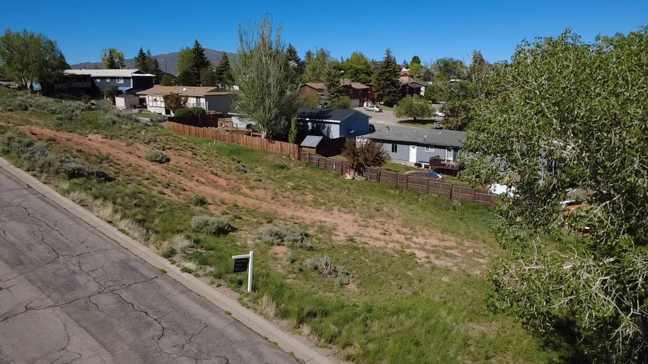 104 Hillside Drive - Photo 1