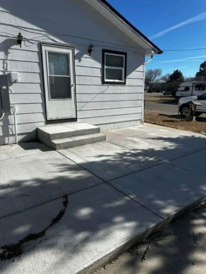 202 N Lincoln Street - Photo 1