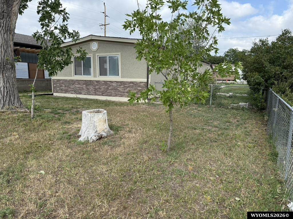 https://bt-photos.global.ssl.fastly.net/wyoming/orig_boomver_1_20263330-2.jpg