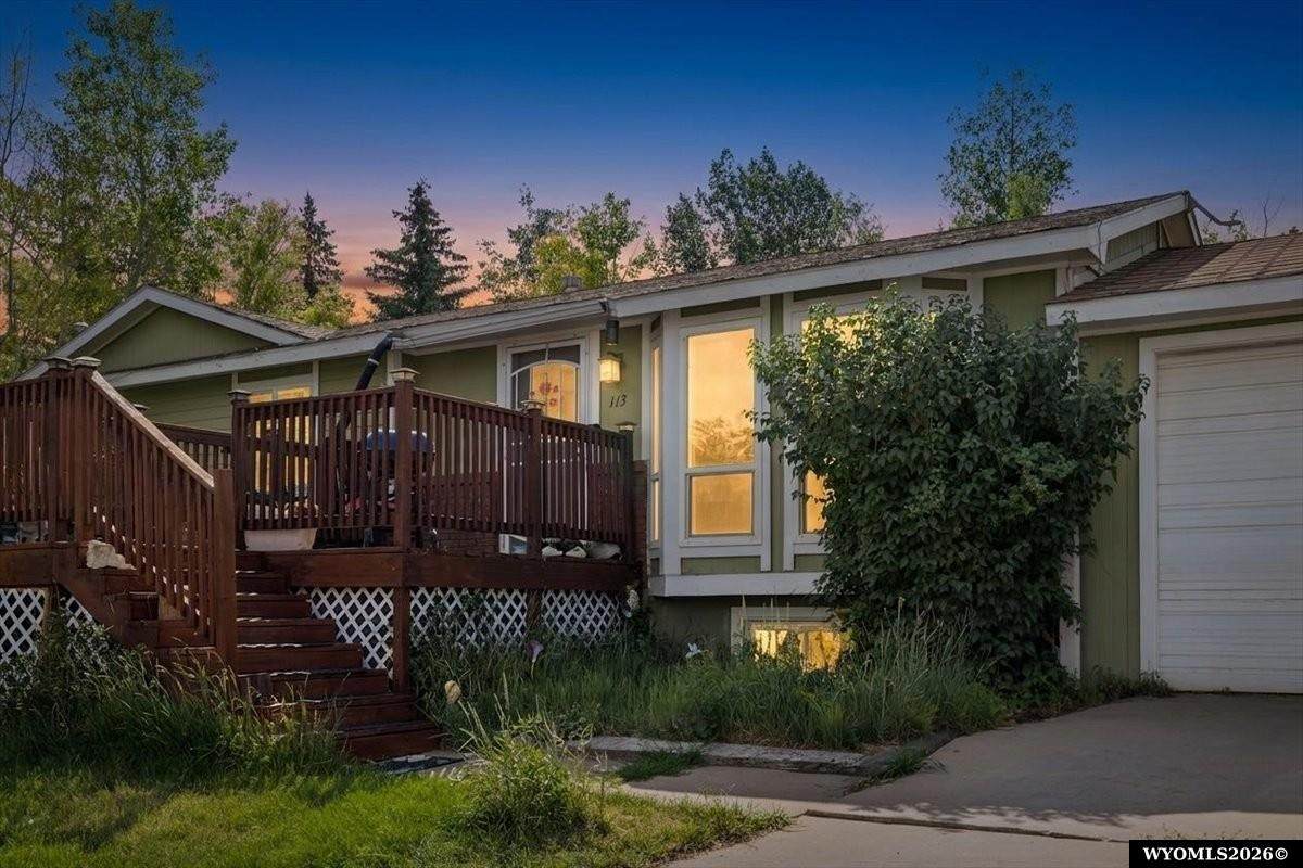 113 Arapahoe Circle - Photo 1