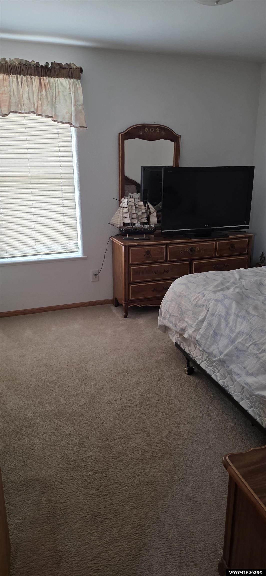 https://bt-photos.global.ssl.fastly.net/wyoming/1280_boomver_1_20263851-2.jpg