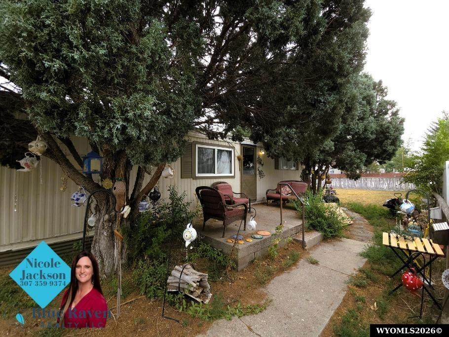 1610 12th Street - Photo 1