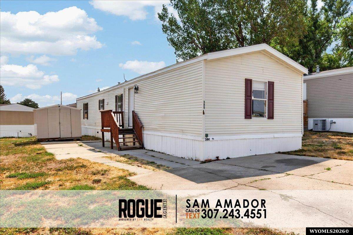 386 Columbine Dr - Photo 1