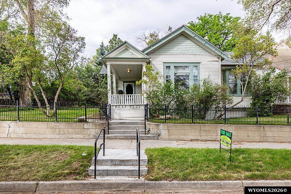 514 B St - Photo 1