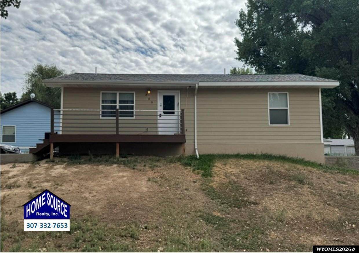 209 Indiana Avenue - Photo 1