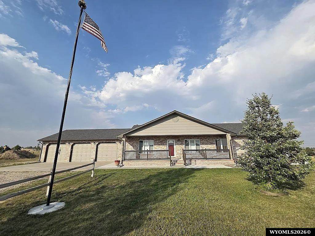 https://bt-photos.global.ssl.fastly.net/wyoming/orig_boomver_1_20264198-2.jpg