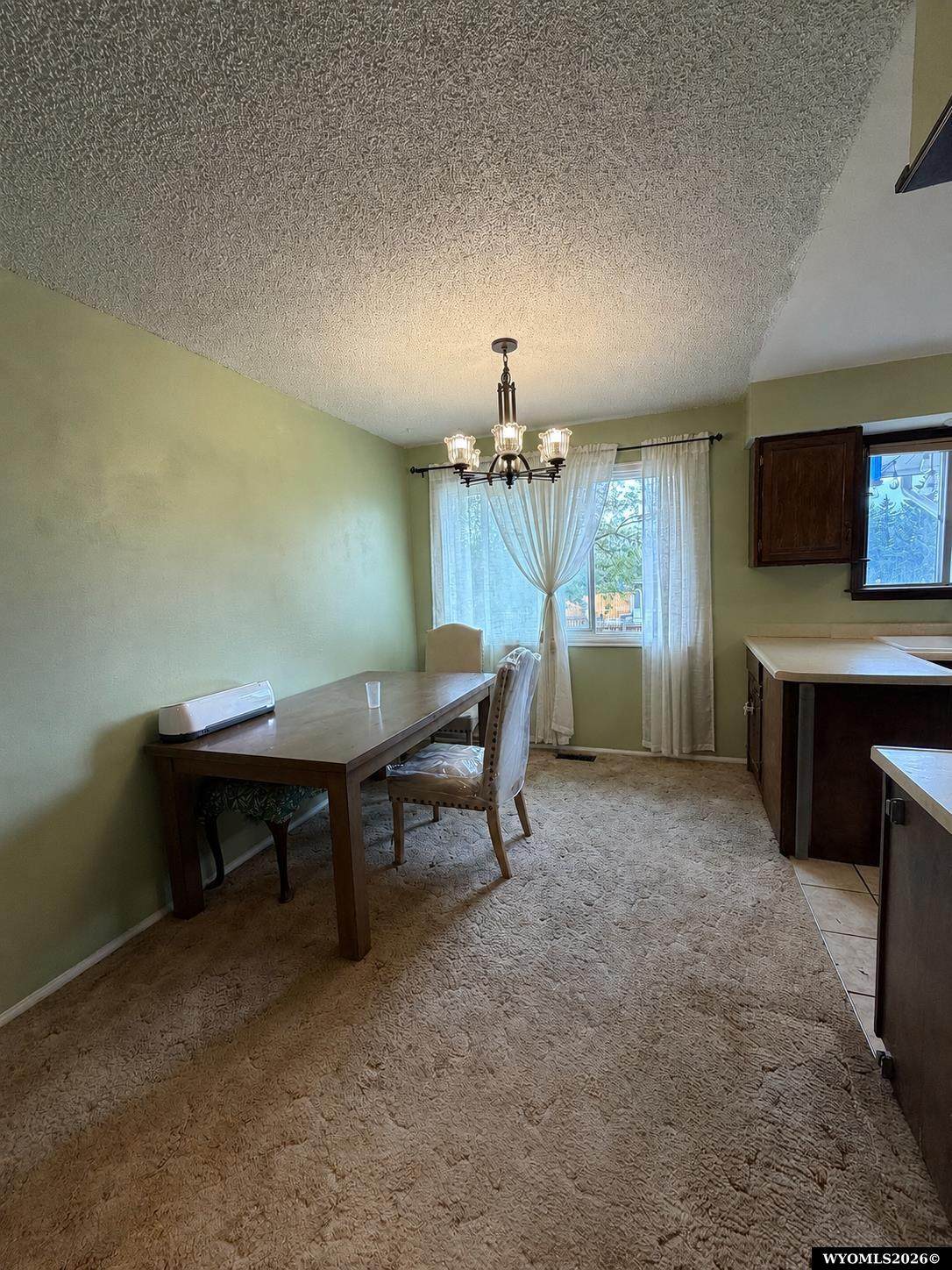 https://bt-photos.global.ssl.fastly.net/wyoming/1280_boomver_1_20264259-2.jpg