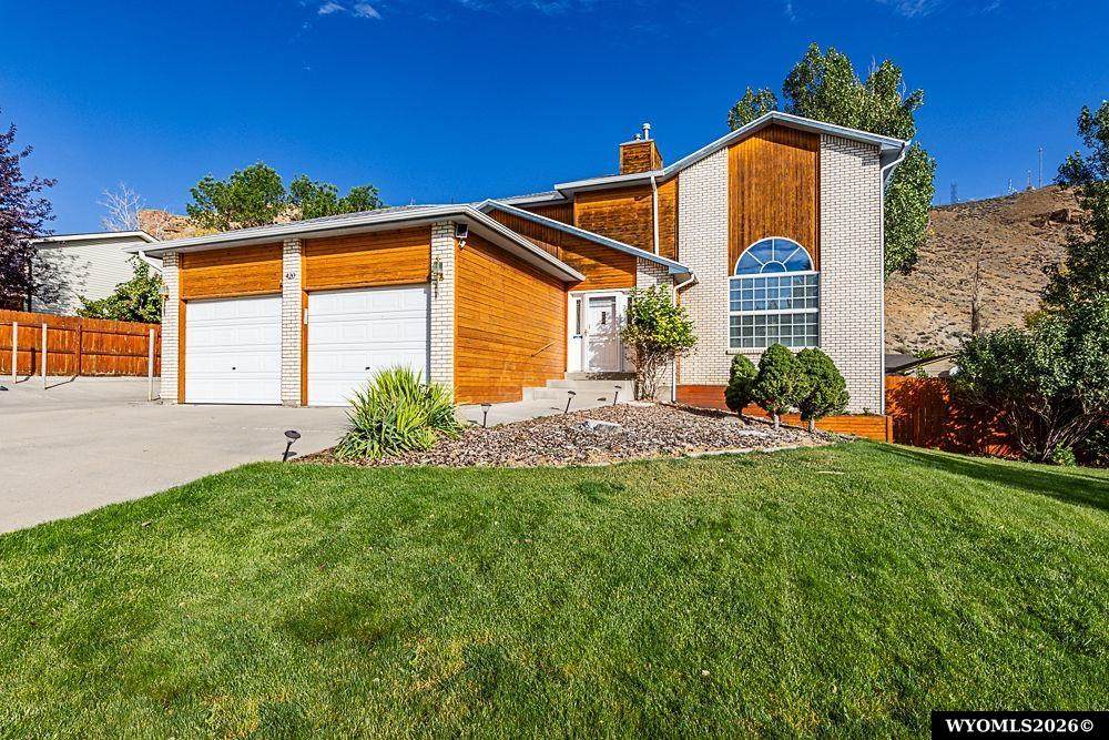 420 Faith Drive - Photo 1