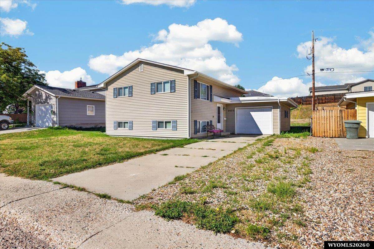 2030 Glendale Avenue - Photo 1
