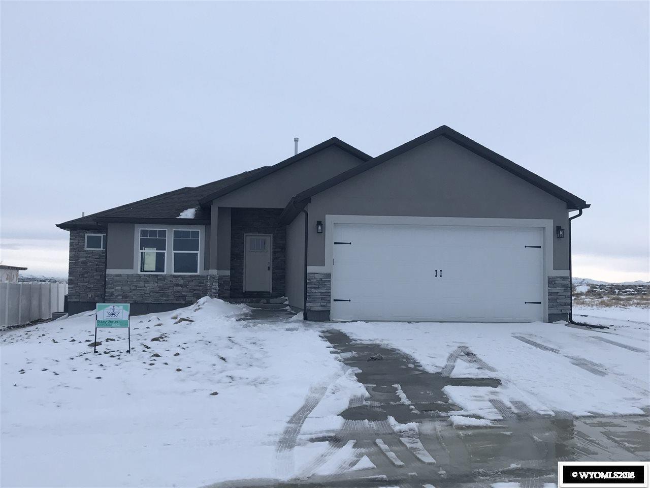 1510 Eagle Way - Photo 1
