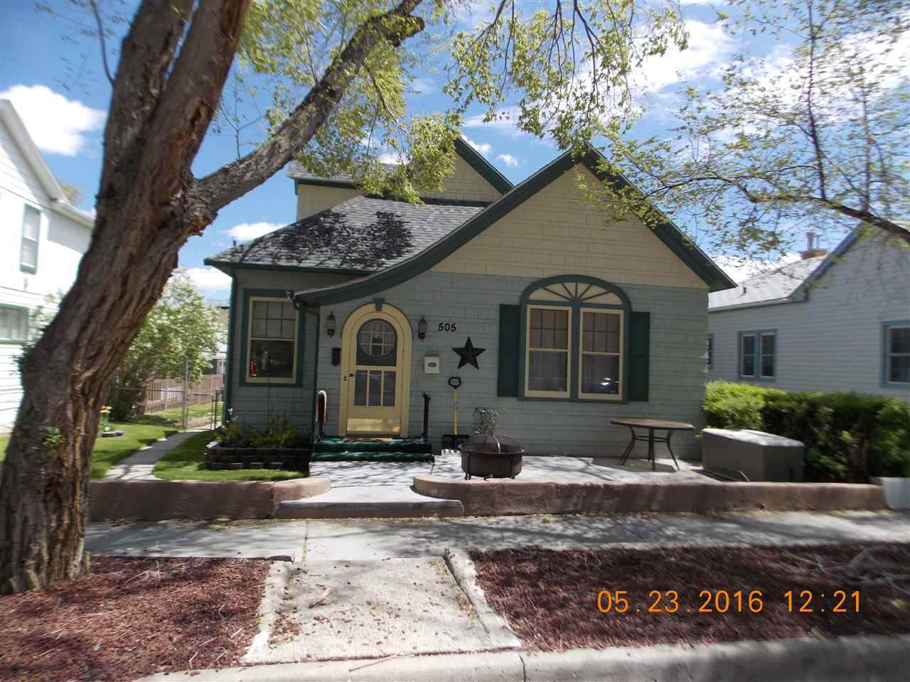 505 B Street - Photo 1