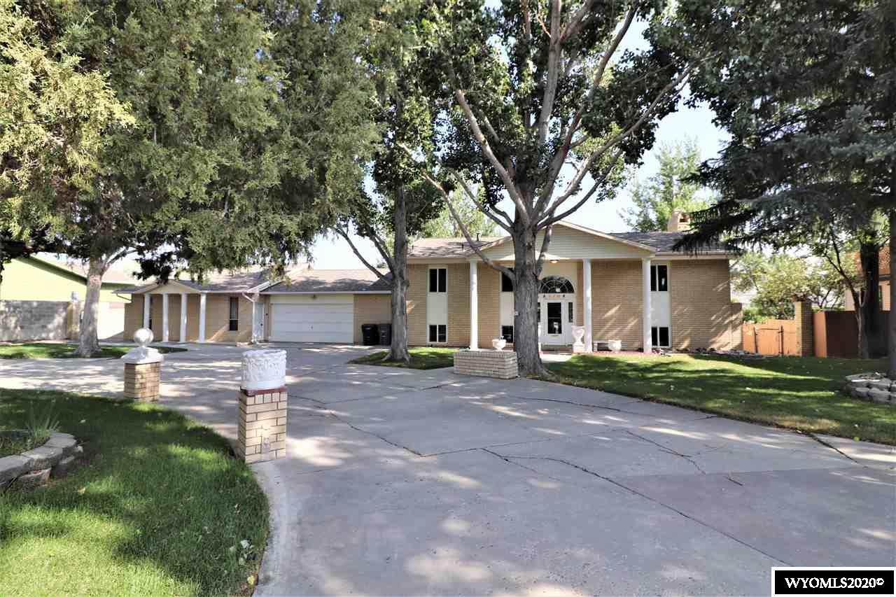470 Ironwood Street - Photo 1