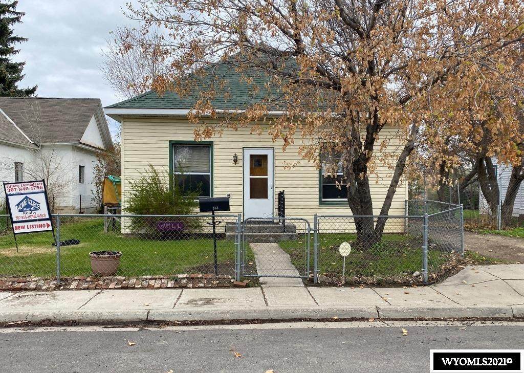 164 Wood Street - Photo 1