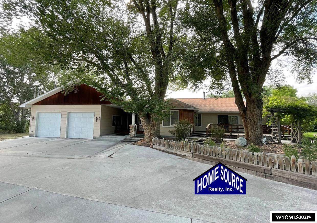 3015 Main Street - Photo 1