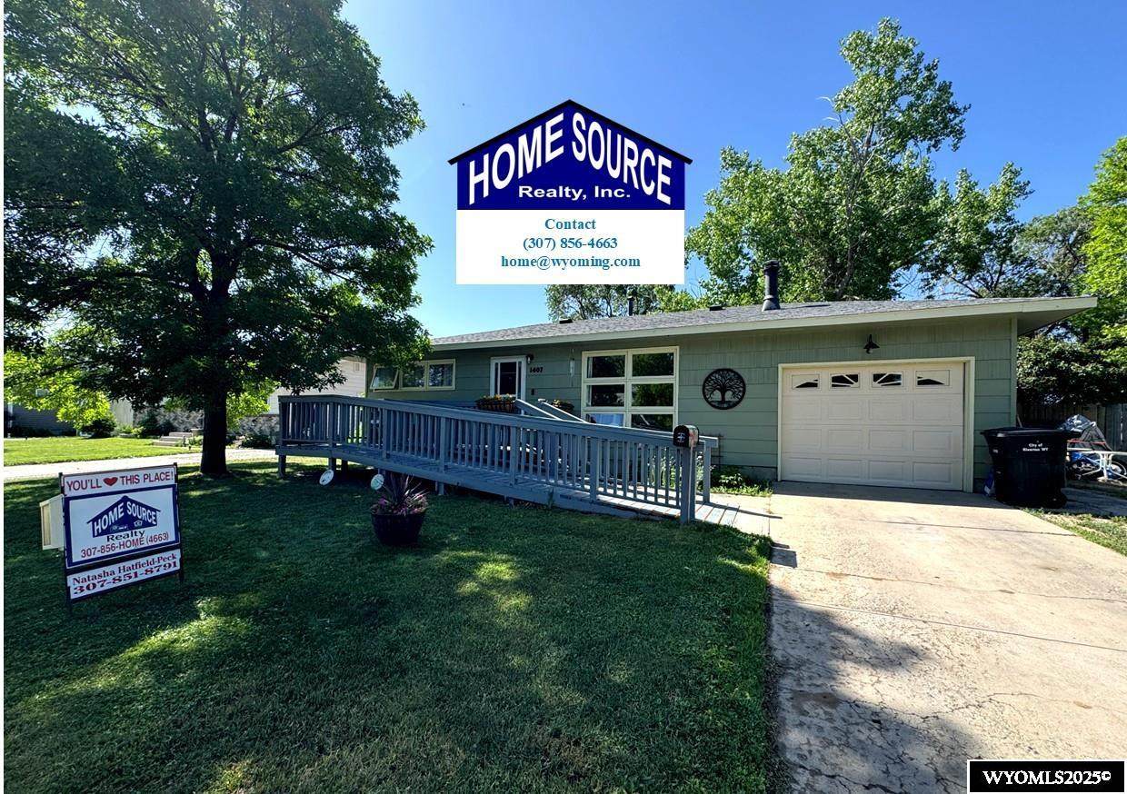 1407 Mary Anne Drive - Photo 1
