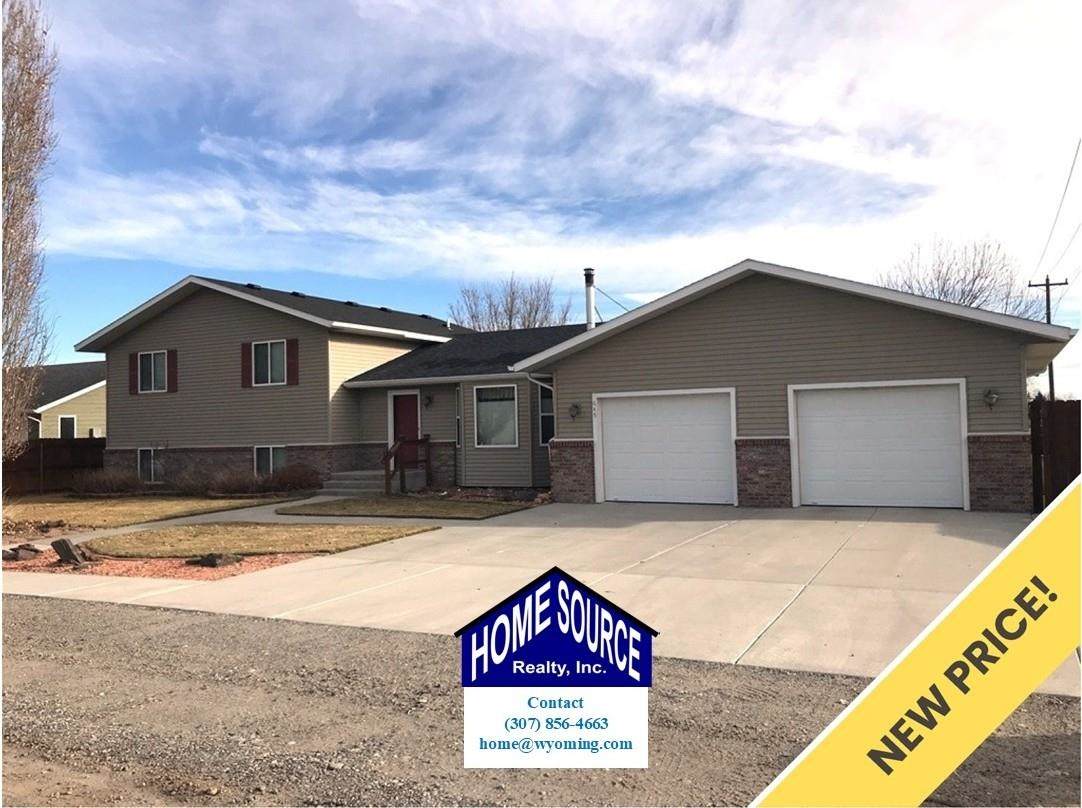645 Wellington Court - Photo 1